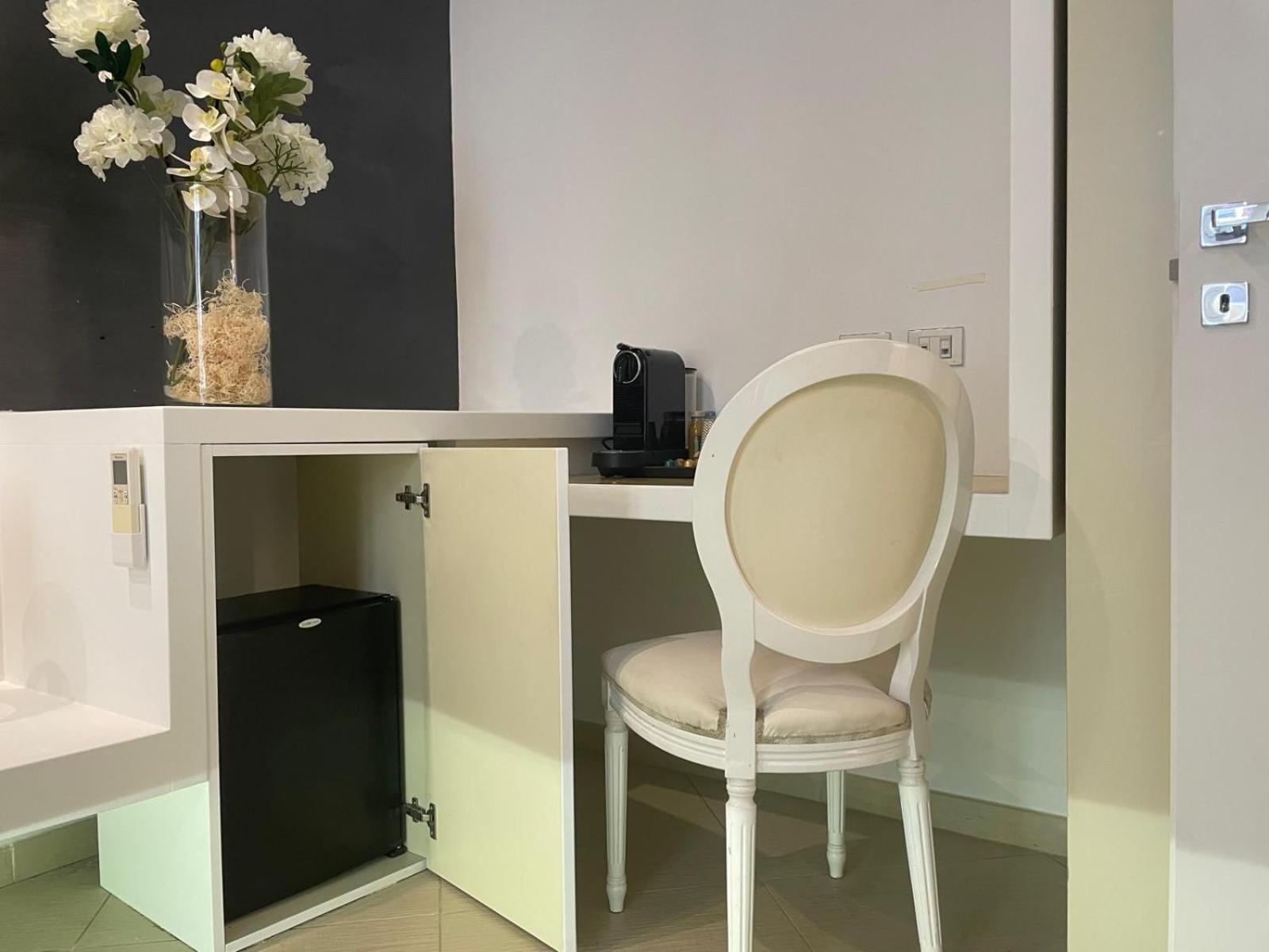 San Pietro Luxury Suites - Rome — Photos 3