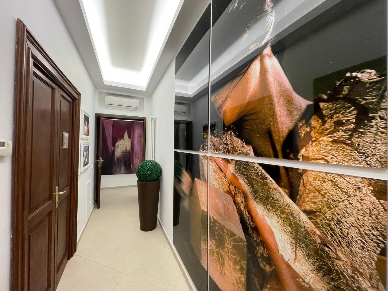 San Pietro Luxury Suites - Rome — Photos 1
